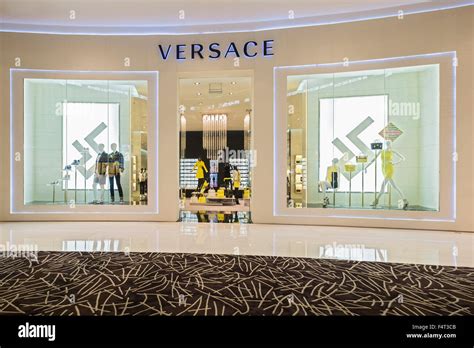 versace dubai mall